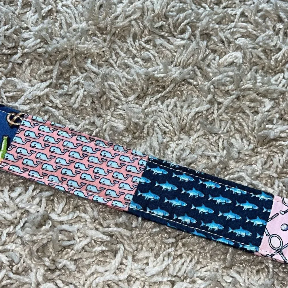 Vineyard Vines 100% Cotton Fabric Pink Blue Flower Flag Fish Belt Women’s Small